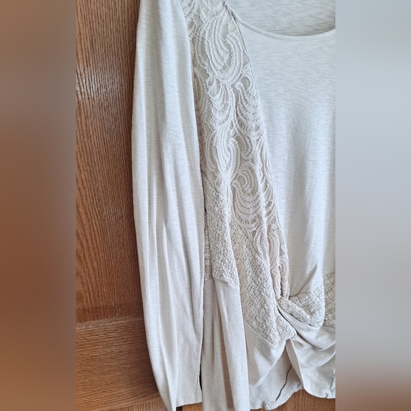Anthropologie Deletta Creamy Lace Detail Top - Picture 4 of 6